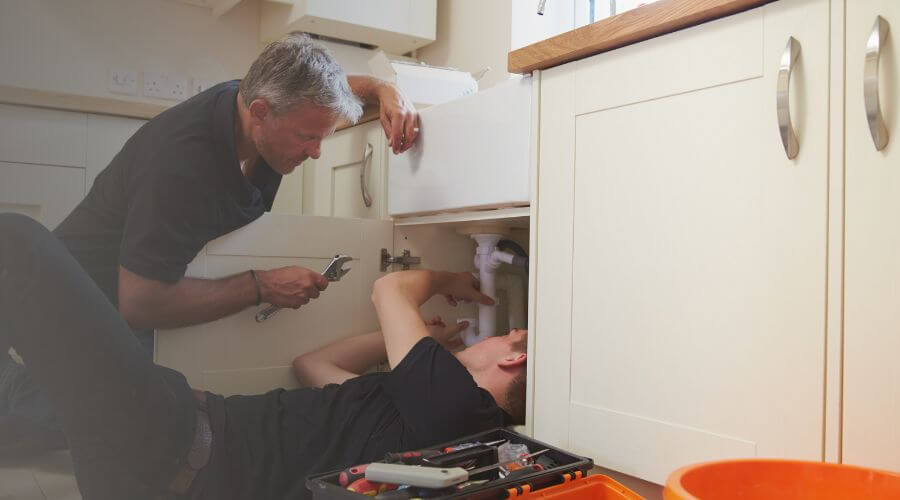 Professional burst pipe repair services in Reklaw, TX